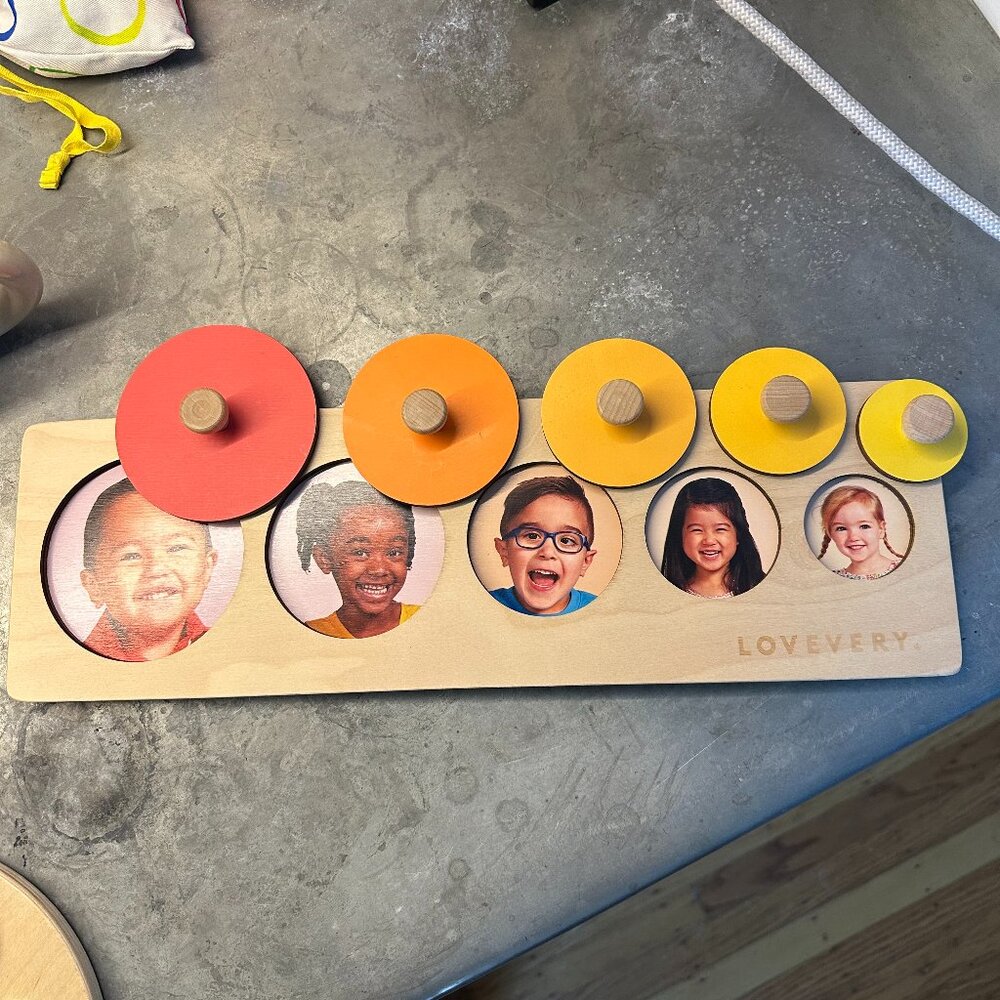 Lovevery Circle of Friends Puzzle